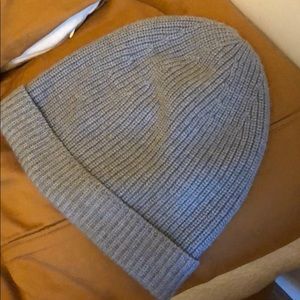 Everlane grey wool beanie